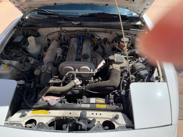 1990 Mazda MX-5 Miata white - photo 9