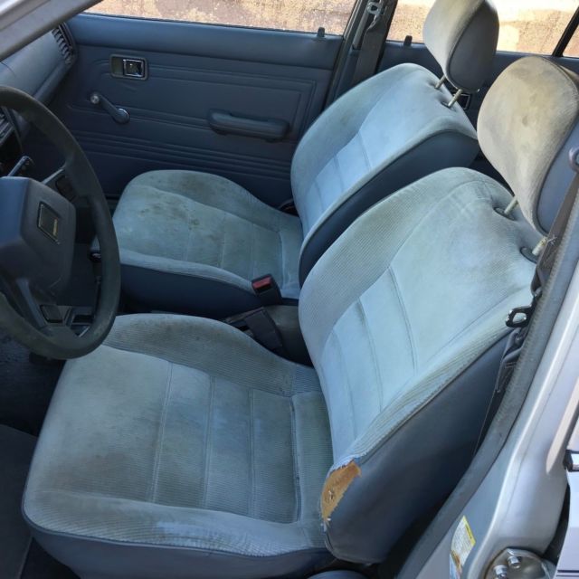 1986 Mazda 323 Black - photo 8
