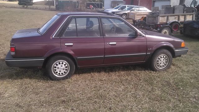1988 Mazda 323 - photo 3