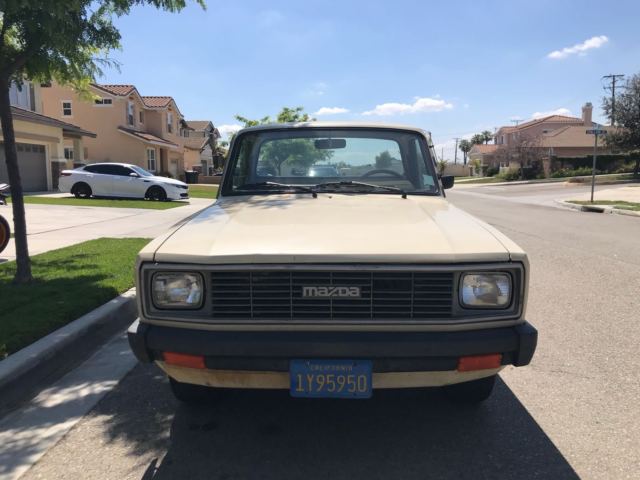 1982 Mazda B-Series Pickups - photo 3