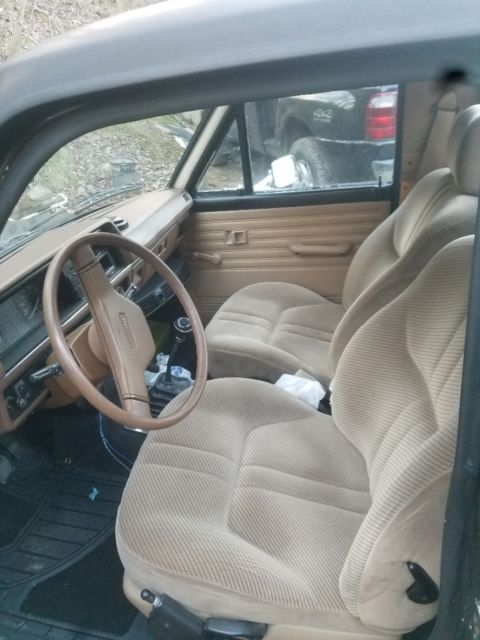 1984 Mazda B-Series Pickups - photo 12