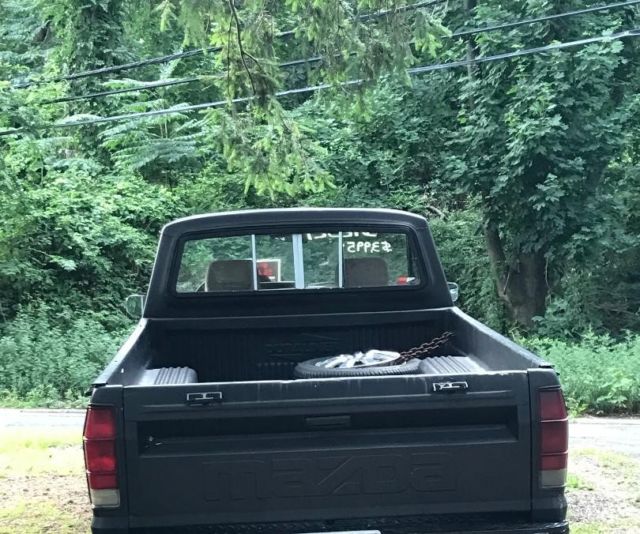 1984 Mazda B-Series Pickups - photo 4
