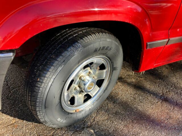 1988 Mazda B-Series Pickups LX - photo 11