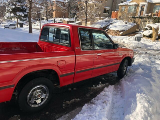 1988 Mazda B-Series Pickups LX - photo 7