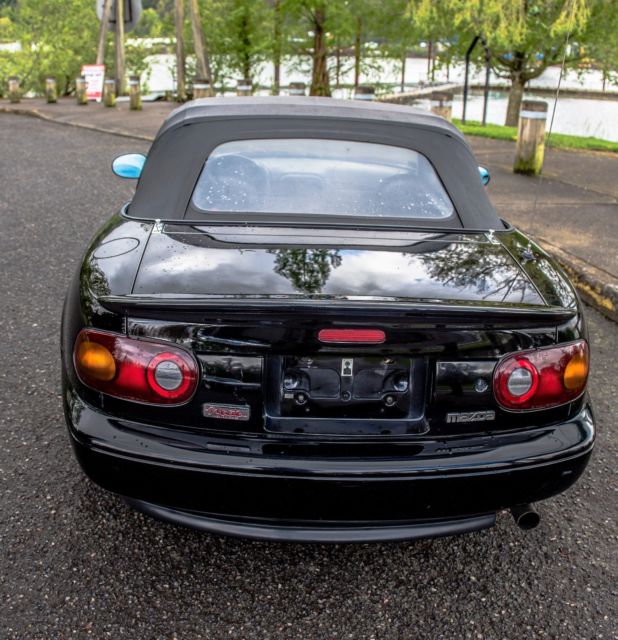Mazda Miata Factory R Package 83k 1 owner 1994 Mazda MX-5 Miata R Package