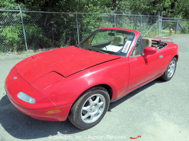 Mazda Miata MX-5 Convertible Car 1.8L 4cyl 5 speed Manual RWD Luggage Rack 1994 Mazda MX-5 Miata