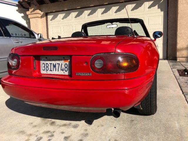 Mazda Miata MX-5 - Stick Shift, NO MODS, Very Good Condition! Low Reserve 1992 Mazda MX-5 Miata