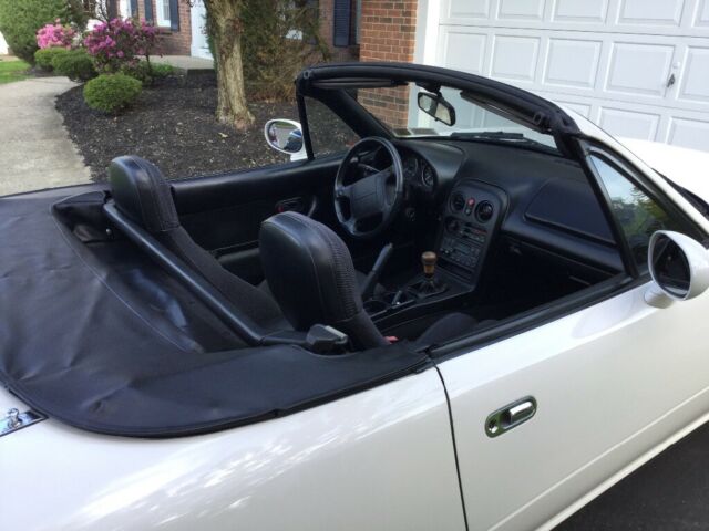 1994 Mazda MX-5 Miata Trim package “B” - photo 5