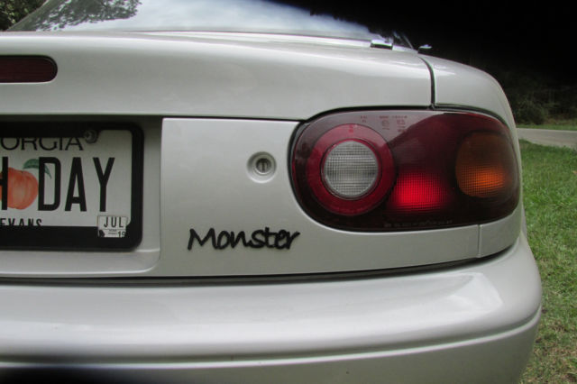 Mazda MX 5 Ford V-8/ 5 speed manual 1993 Mazda MX-5 Miata 5.0 Ford V-8