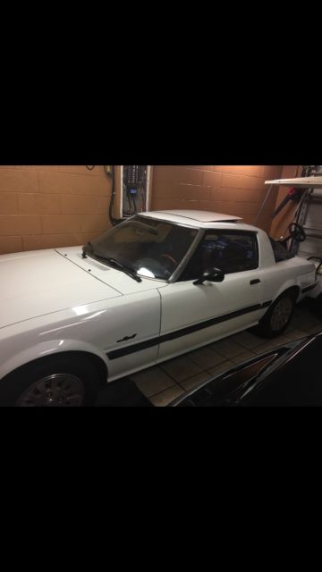 Mazda RX-7 1994 Mazda RX-7 R2