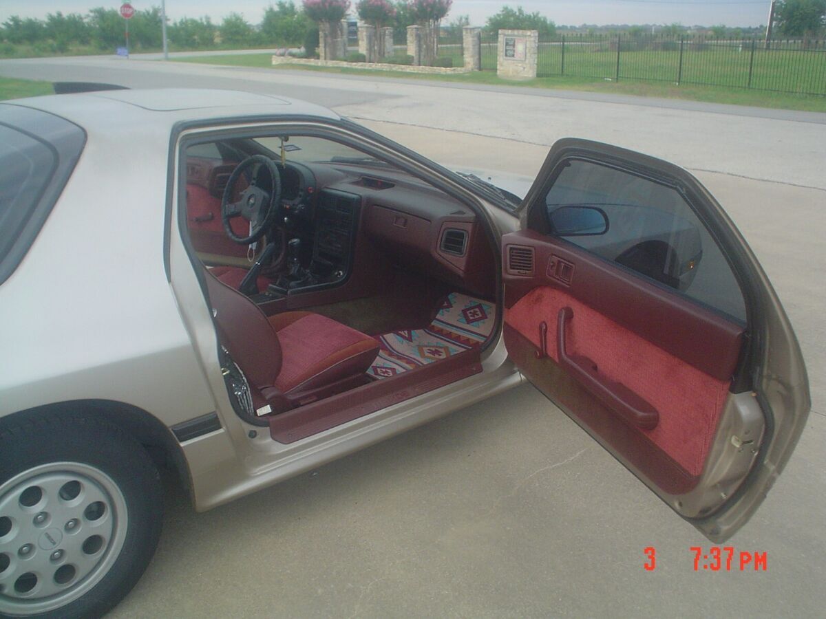 1986 Mazda RX-7 - photo 3
