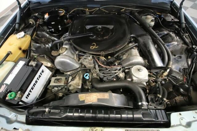 1979 Mercedes-Benz 400-Series -- - photo 4