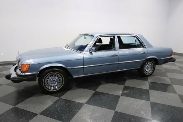 1979 Mercedes-Benz 400-Series -- - photo 7