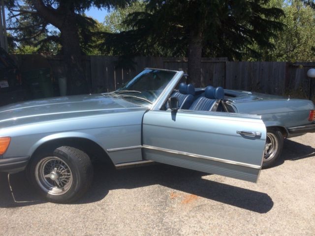 MB 450SL 1977 Roadster with Both Tops 1977 Mercedes-Benz 400-Series