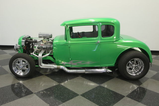 1931 Ford Coupe - photo 2