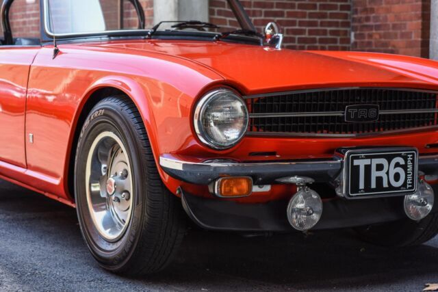 1975 Triumph TR-6 Convertible - photo 4