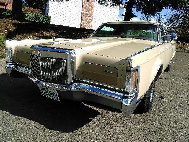 MECHANICALLY SOUND ENGINE AND TRANSMISSION^OVER $3,000 IN RECEIPTS^STRAIGHT BODY 1971 Lincoln Continental Mark III