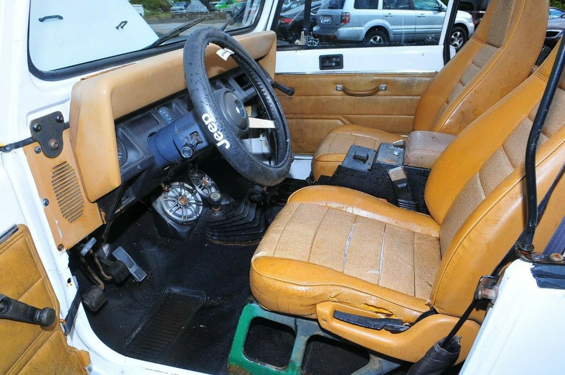 1993 Jeep Wrangler - photo 10