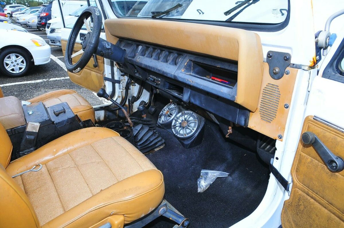 1993 Jeep Wrangler - photo 12