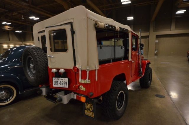 1981 Toyota Land Cruiser red - photo 3