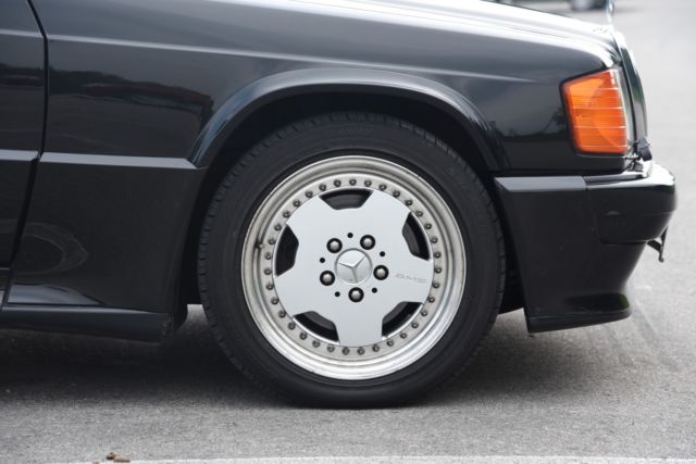 1991 Mercedes-Benz 190-Series Cosworth 16v - photo 10