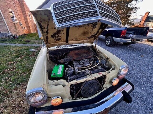 1974 Mercedes-Benz 200-Series - photo 7