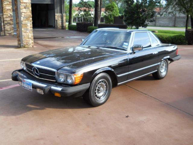 Mercedes 1981 380SL W107 1981 Mercedes-Benz 300-Series Black