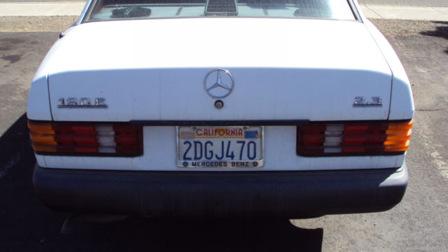 1989 Mercedes-Benz 190-Series 4 door - photo 2