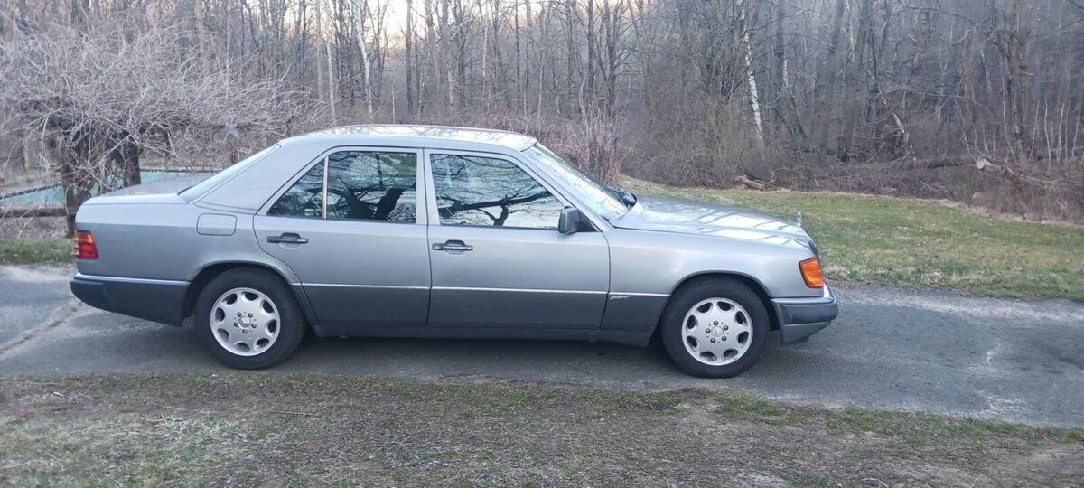 1993 Mercedes-Benz E-Class - photo 5