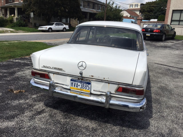 1966 Mercedes-Benz 200-Series - photo 5