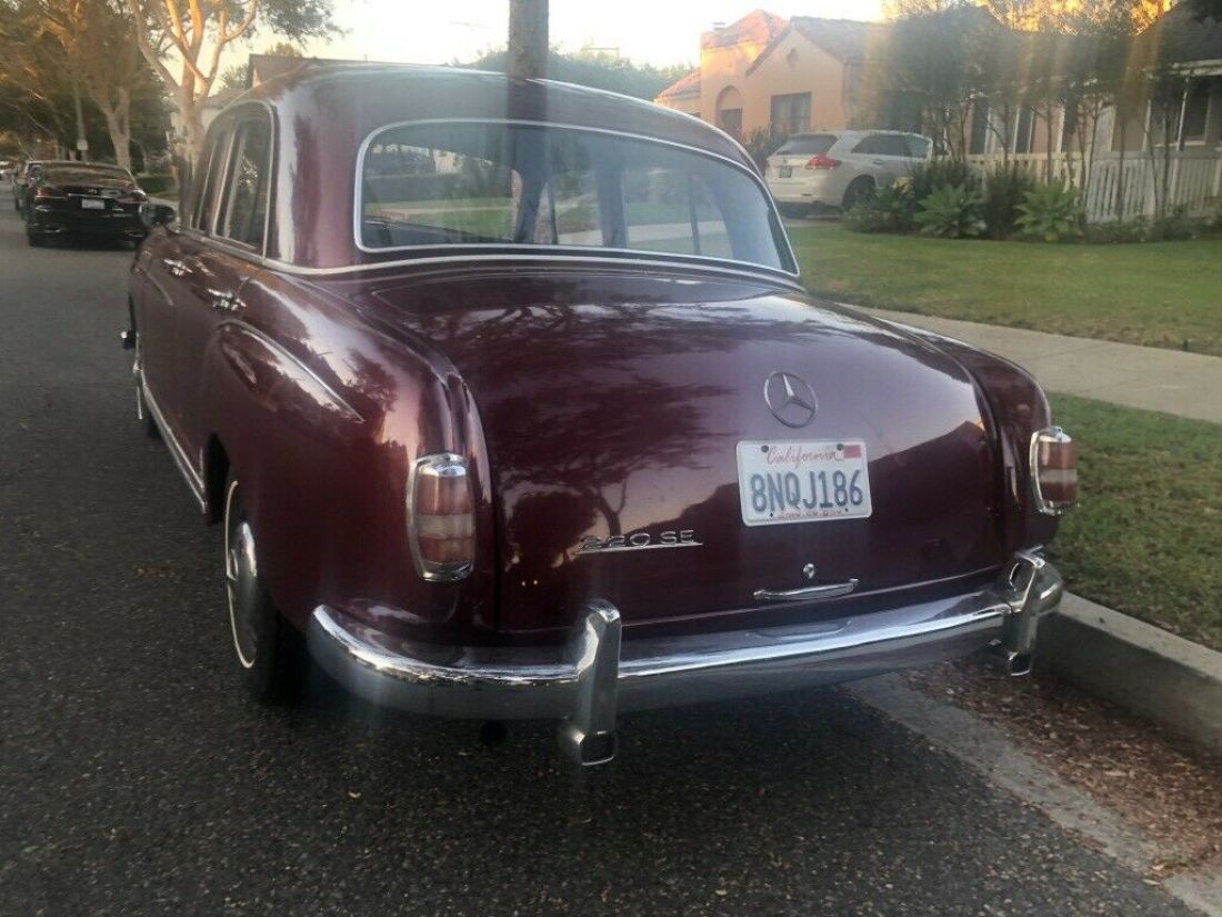 1959 Mercedes-Benz 200-Series - photo 6