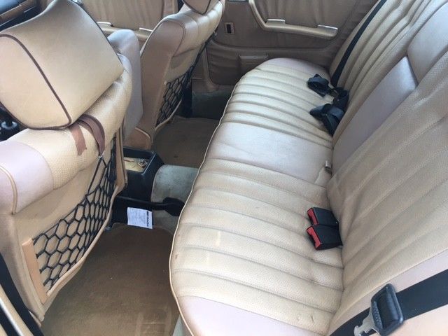 1983 Mercedes-Benz 200-Series 240 D - photo 11