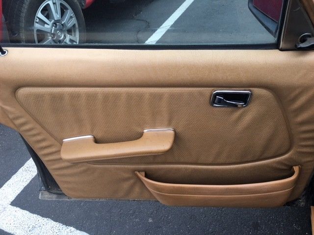 1983 Mercedes-Benz 200-Series 240 D - photo 9