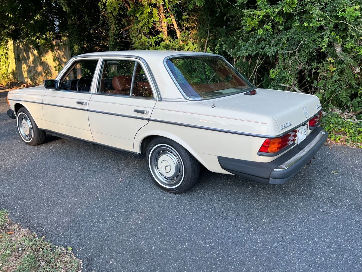 1981 Mercedes-Benz Other - photo 4
