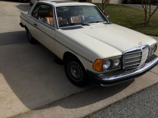 1978 Mercedes-Benz 200-Series 230 CE - photo 4