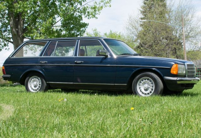 1985 Mercedes-Benz 200-Series - photo 6