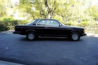 Mercedes 300 CD Turbo 1982 Mercedes-Benz 300-Series