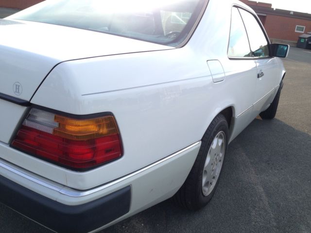 1991 Mercedes-Benz 300-Series - photo 7