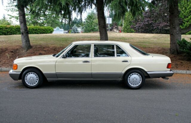 1987 Mercedes-Benz 300-Series - photo 2