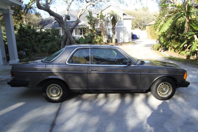 1985 Mercedes-Benz 300-Series - photo 6
