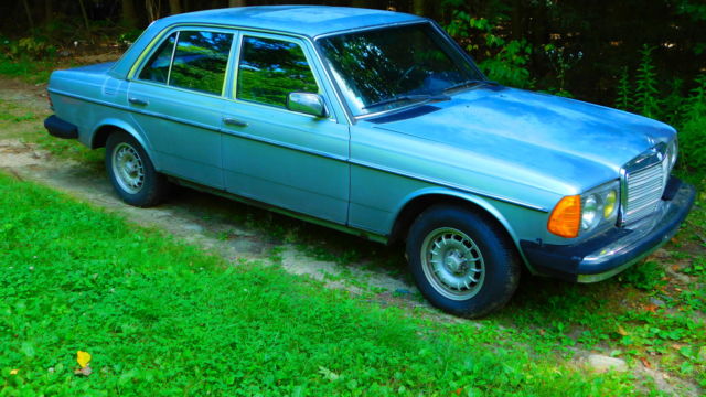 Mercedes 300d 1984 W123 300 d Turbo Diesel Sedan SOLID NO RUST 1984 Mercedes-Benz 300-Series