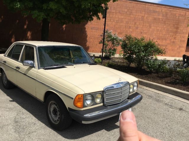 1984 Mercedes-Benz 300-Series - photo 3