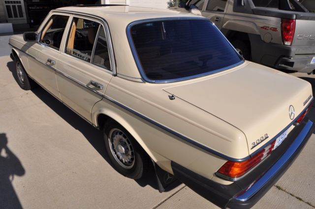 1982 Mercedes-Benz 300-Series 300D Turbo Diesel - photo 3