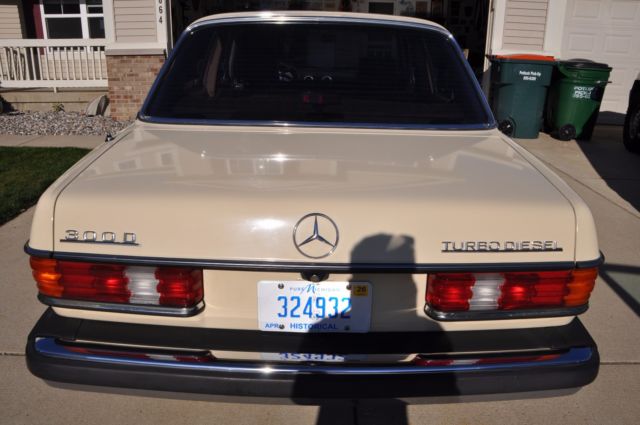 1982 Mercedes-Benz 300-Series 300D Turbo Diesel - photo 4