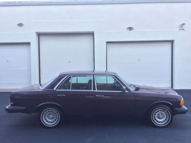 1985 Mercedes-Benz 300-Series Turbo Diesel - photo 3