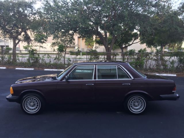 1985 Mercedes-Benz 300-Series Turbo Diesel - photo 4