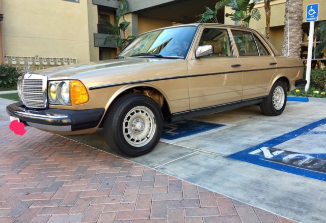1985 Mercedes-Benz 300-Series 300D Turbodiesel W123 - photo 5