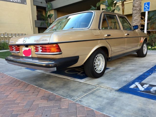 1985 Mercedes-Benz 300-Series 300D Turbodiesel W123 - photo 8