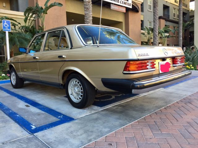 1985 Mercedes-Benz 300-Series 300D Turbodiesel W123 - photo 9