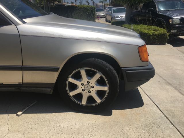 1986 Mercedes-Benz 300-Series - photo 7